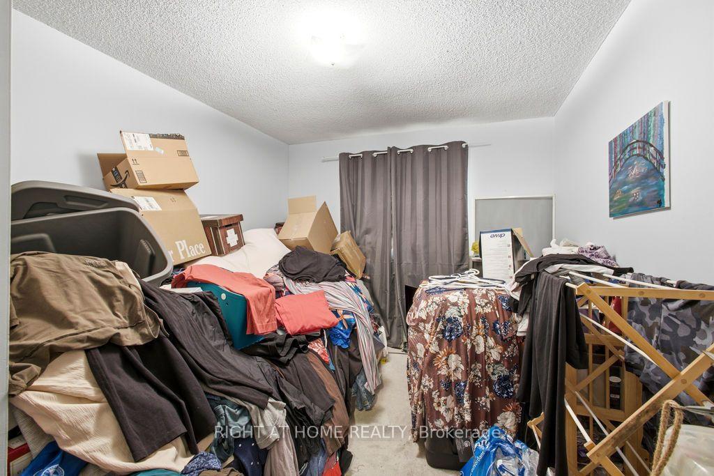 Photo 11 of 168 Sydenham Wells, Barrie, Georgian Drive — HOMEH