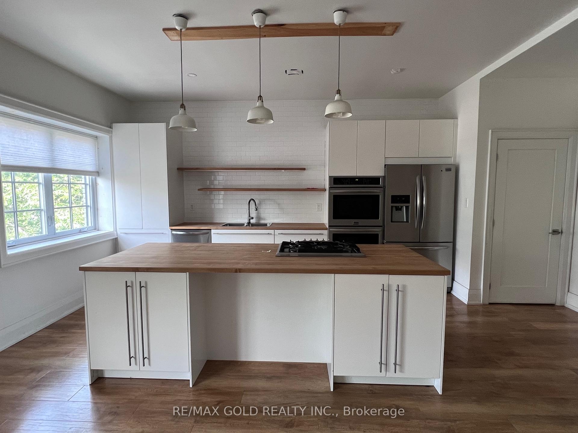 Photo 2 of Unit Studio, 2215 Danforth Avenue, Toronto, East End-Danforth — HOMEH