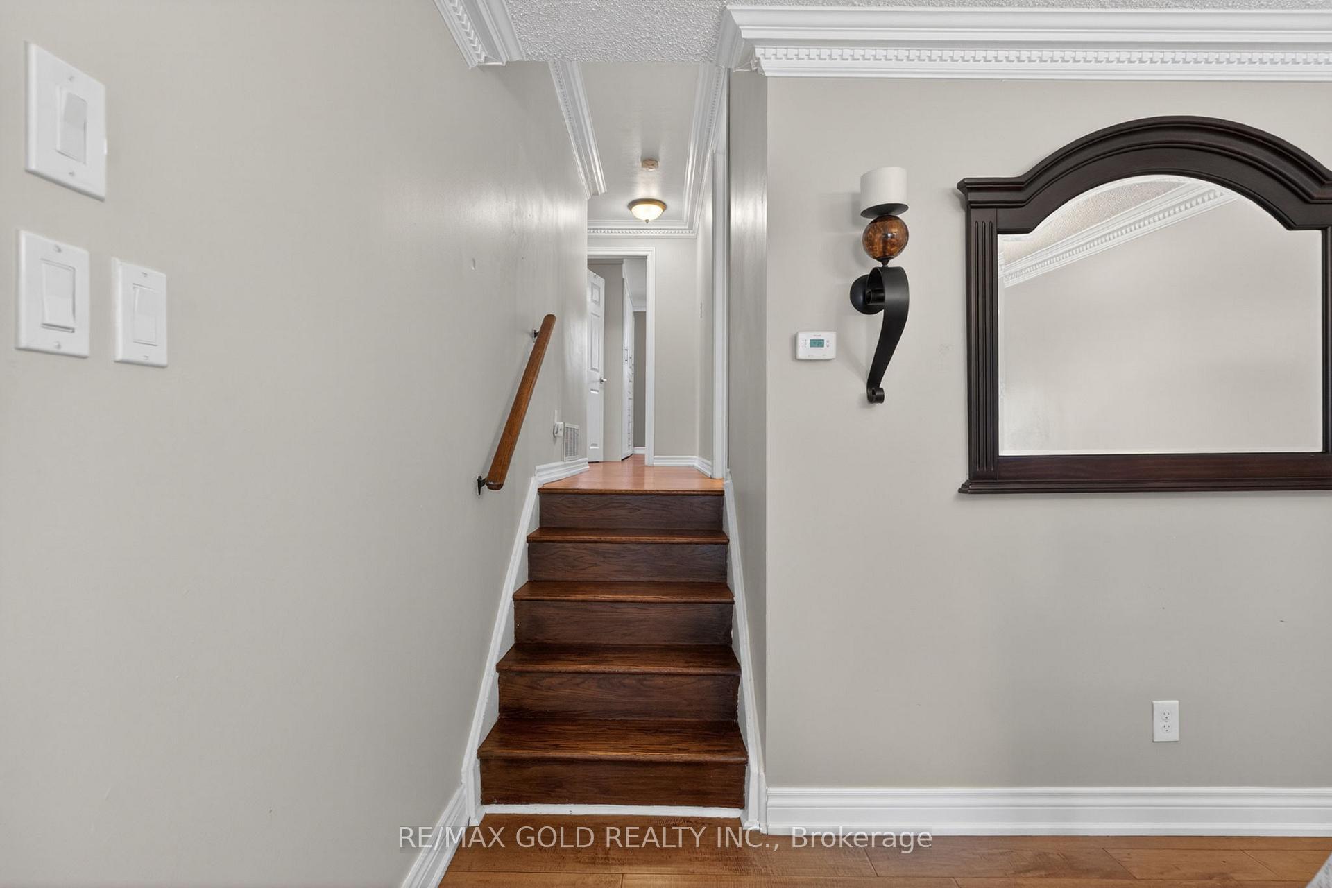 Photo 20 of 36 Belmont Drive, Brampton, Avondale — HOMEH
