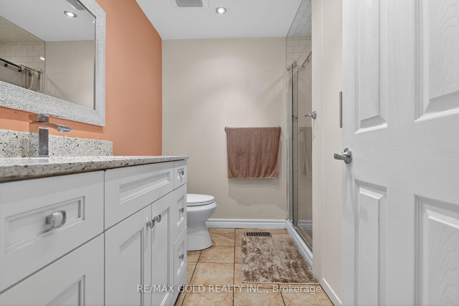 Photo 21 of 36 Belmont Drive, Brampton, Avondale — HOMEH