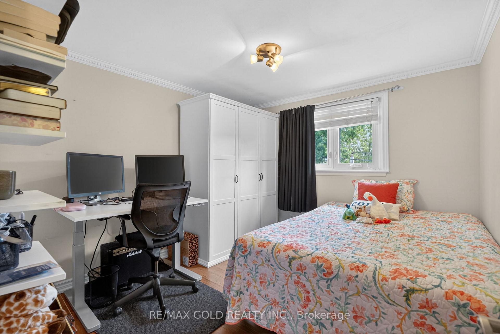 Photo 25 of 36 Belmont Drive, Brampton, Avondale — HOMEH