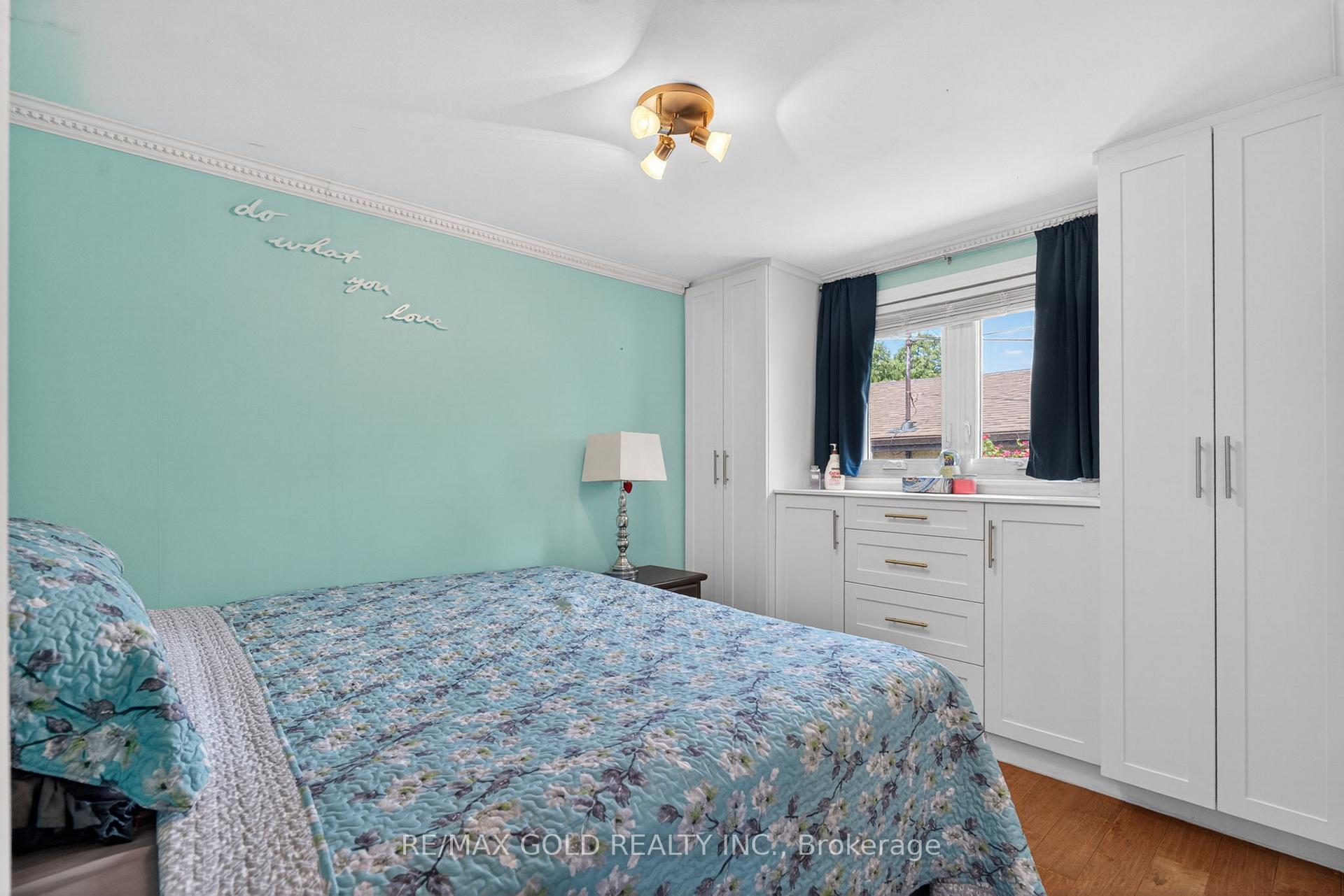 Photo 27 of 36 Belmont Drive, Brampton, Avondale — HOMEH