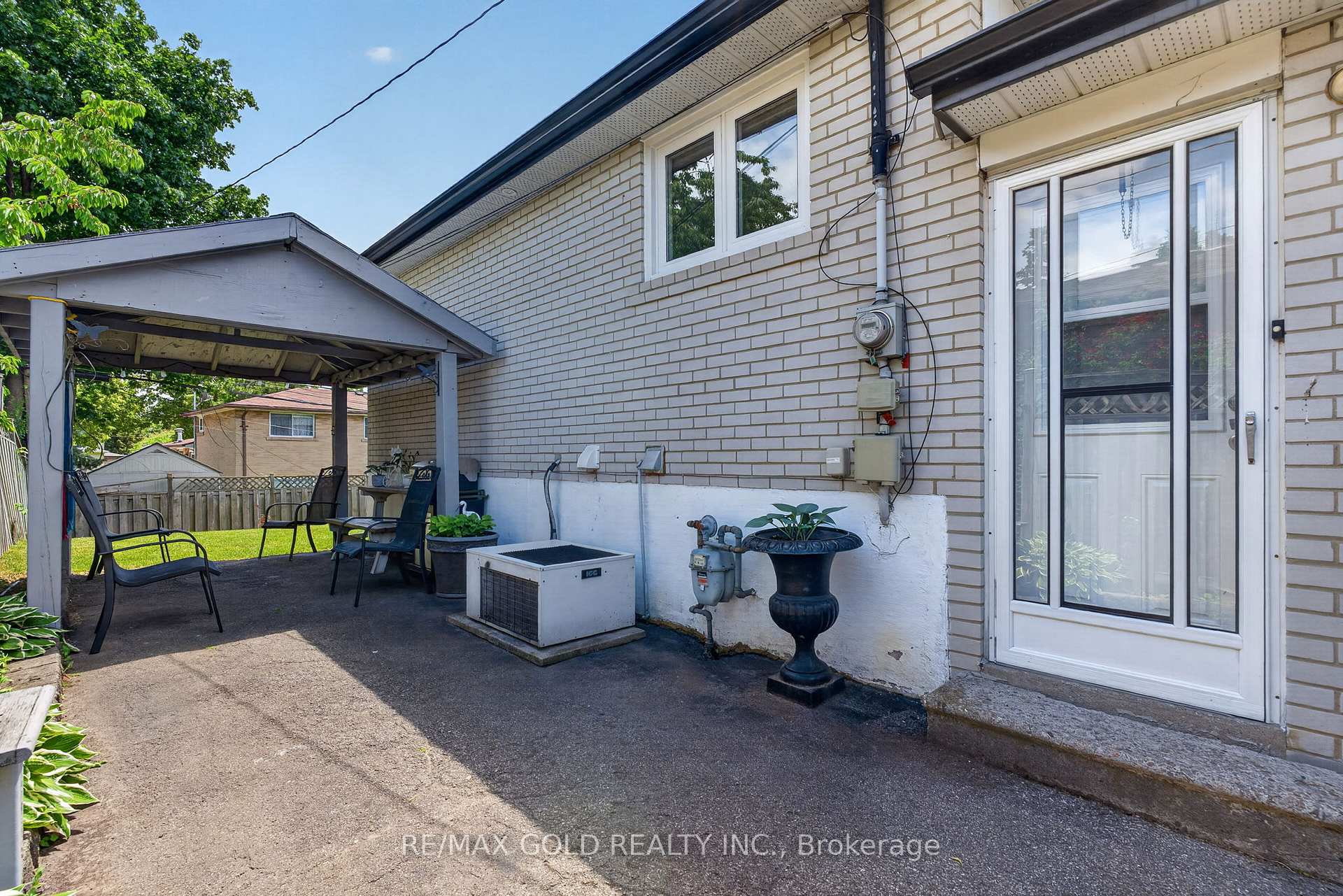 Photo 44 of 36 Belmont Drive, Brampton, Avondale — HOMEH