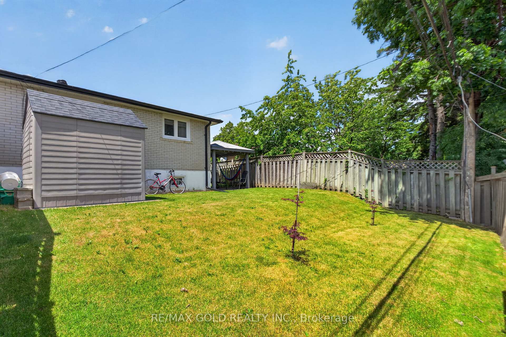 Photo 46 of 36 Belmont Drive, Brampton, Avondale — HOMEH