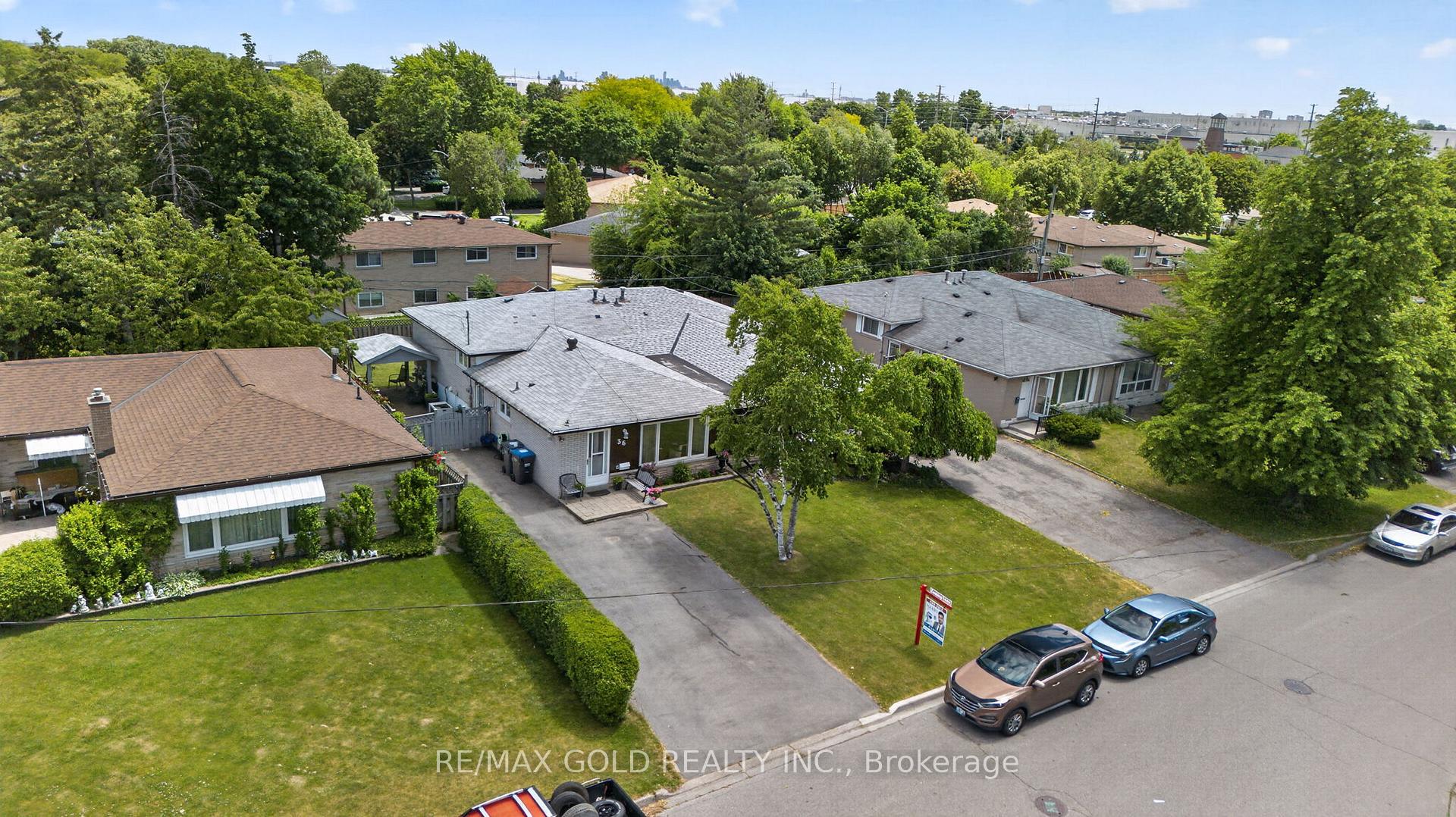 Photo 47 of 36 Belmont Drive, Brampton, Avondale — HOMEH