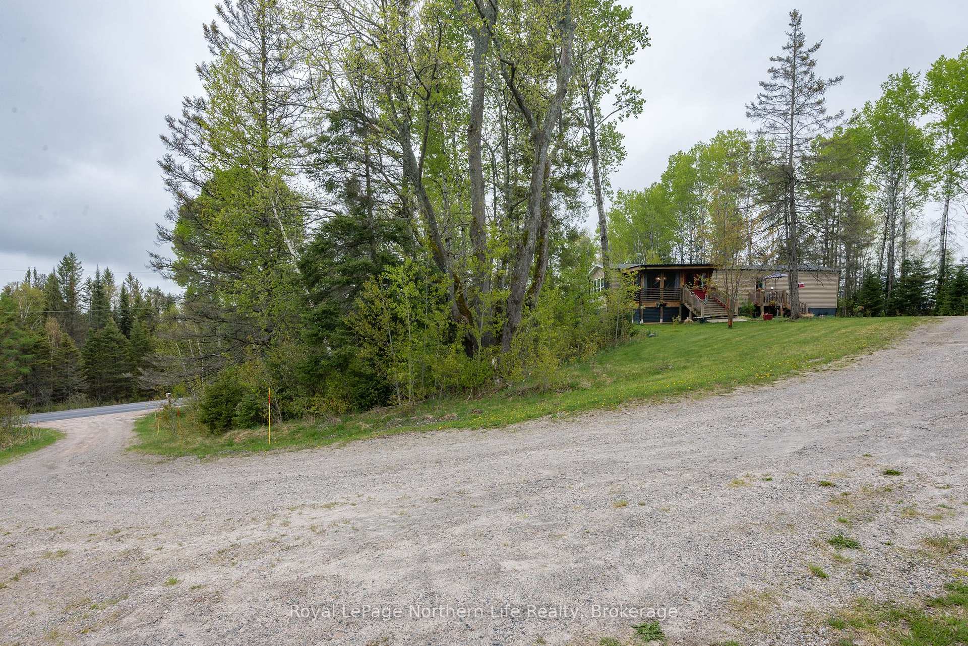 Photo 3 of 5127 Highway 534, Nipissing — HOMEH