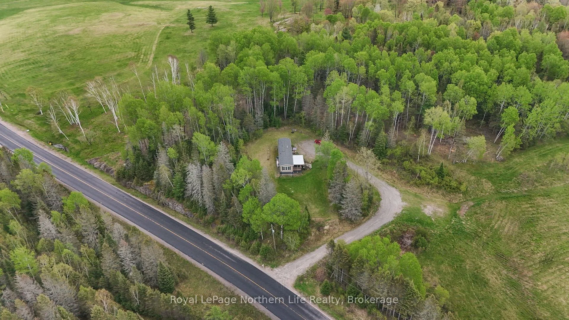 Photo 93 of 5127 Highway 534, Nipissing — HOMEH
