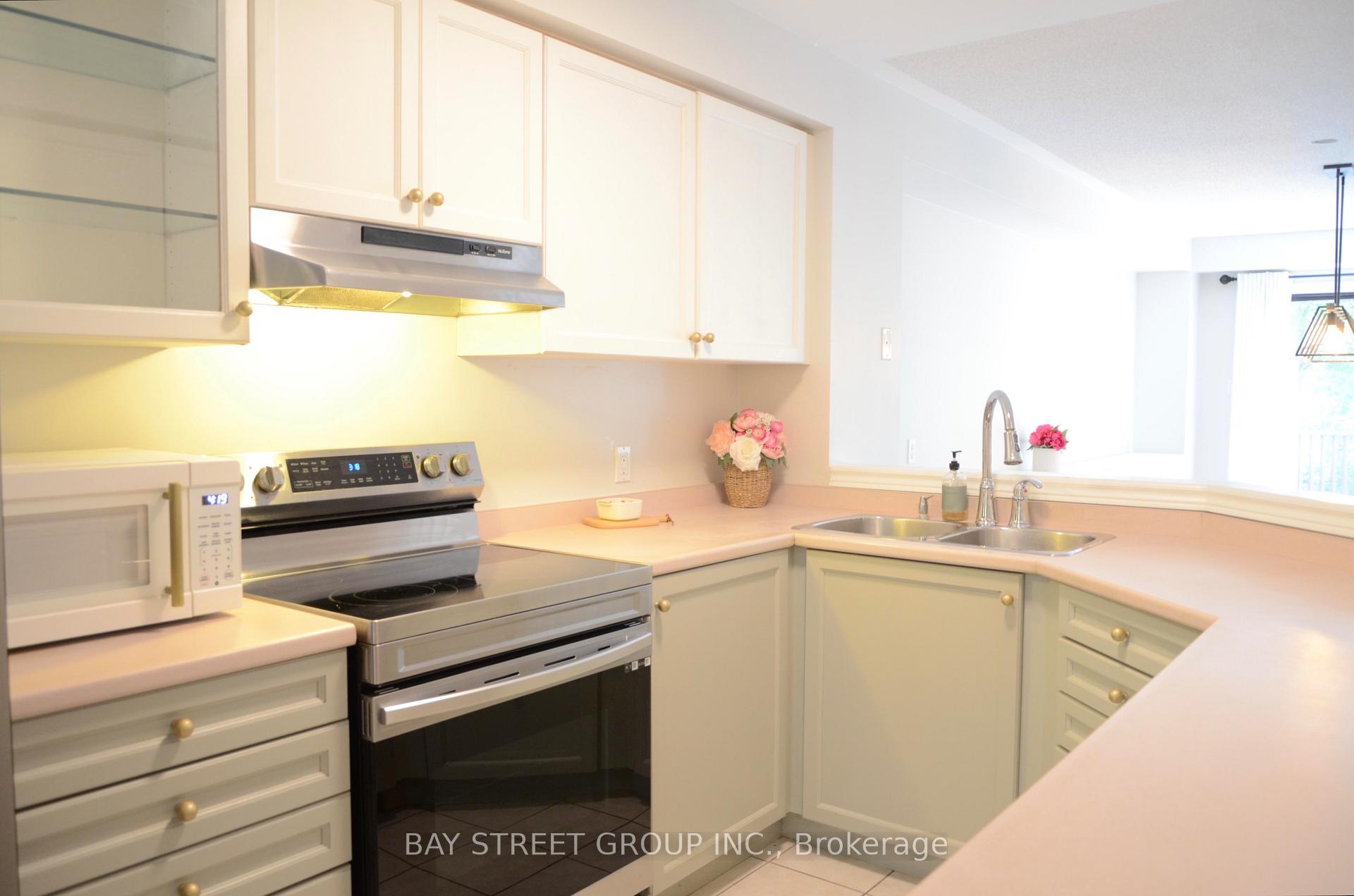 Photo 2 of Unit #44, 1905 Broad Hollow Gate, Mississauga, Erin Mills — HOMEH