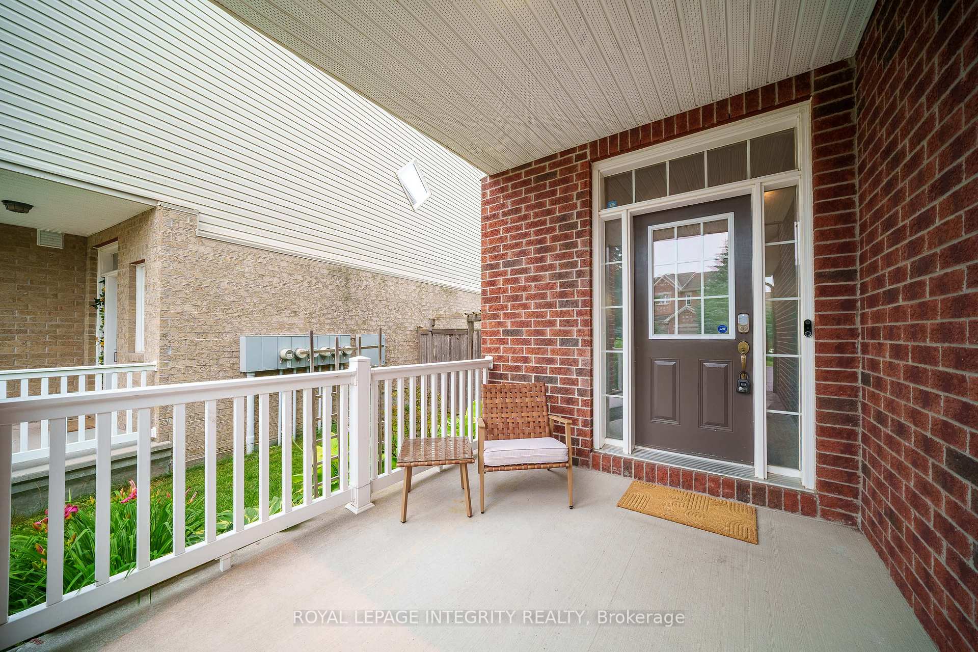 Photo 4 of 748 Bowercrest Crescent, Ottawa, Riverside South/Gloucester Glen — HOMEH