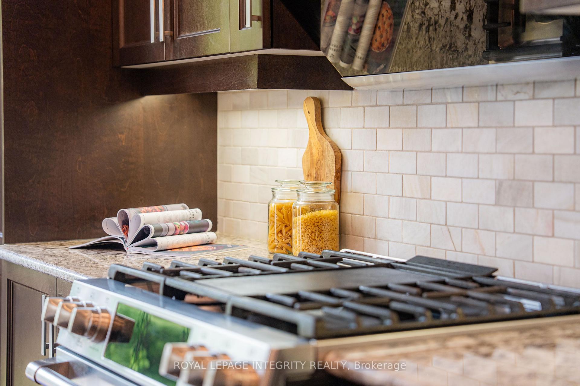 Photo 19 of 748 Bowercrest Crescent, Ottawa, Riverside South/Gloucester Glen — HOMEH