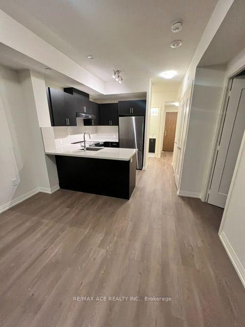 Photo 5 of Unit 1810, 27 Korda Gate, Vaughan, Vellore Village — HOMEH