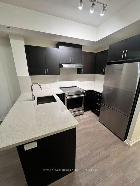 Photo 8 of Unit 1810, 27 Korda Gate, Vaughan, Vellore Village — HOMEH