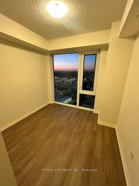 Photo 9 of Unit 1810, 27 Korda Gate, Vaughan, Vellore Village — HOMEH