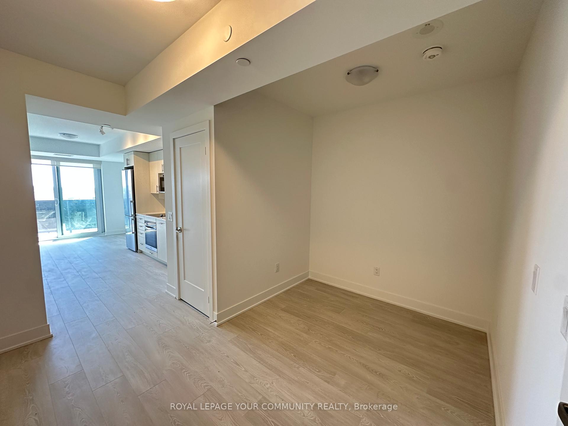 Photo 5 of Unit 2001, 2545 Simcoe Street N, Oshawa, Windfields — HOMEH