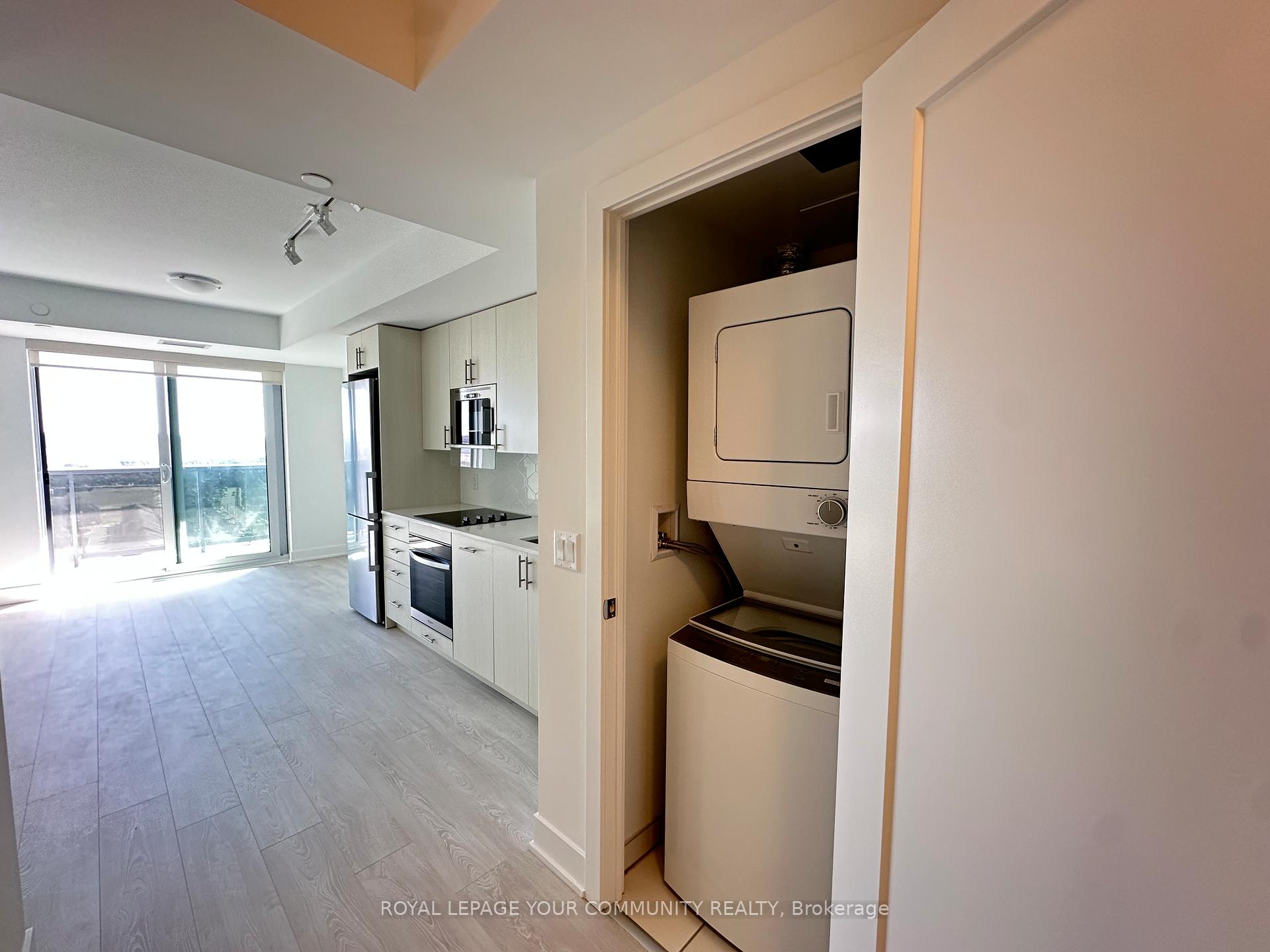 Photo 6 of Unit 2001, 2545 Simcoe Street N, Oshawa, Windfields — HOMEH