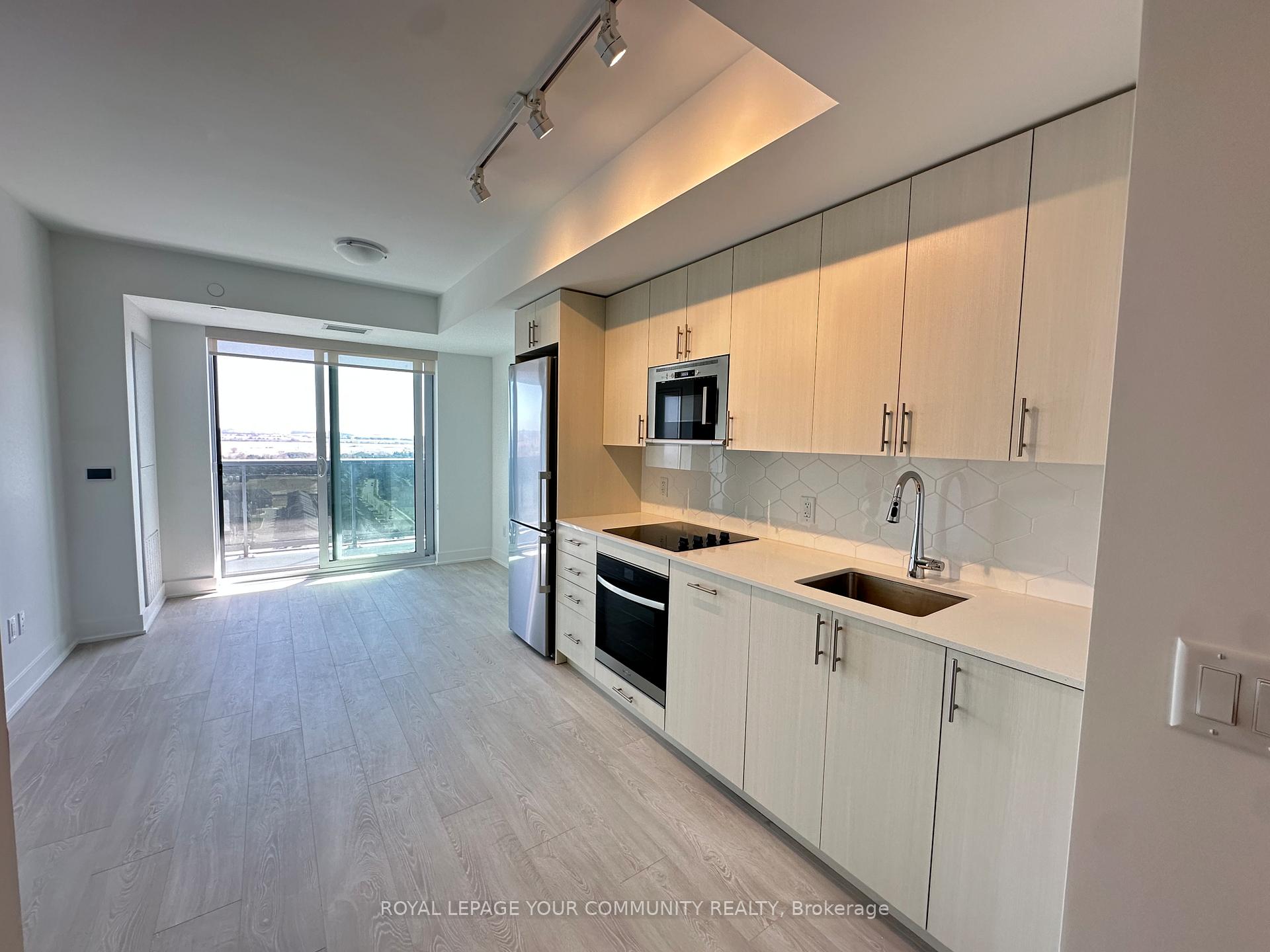 Photo 12 of Unit 2001, 2545 Simcoe Street N, Oshawa, Windfields — HOMEH