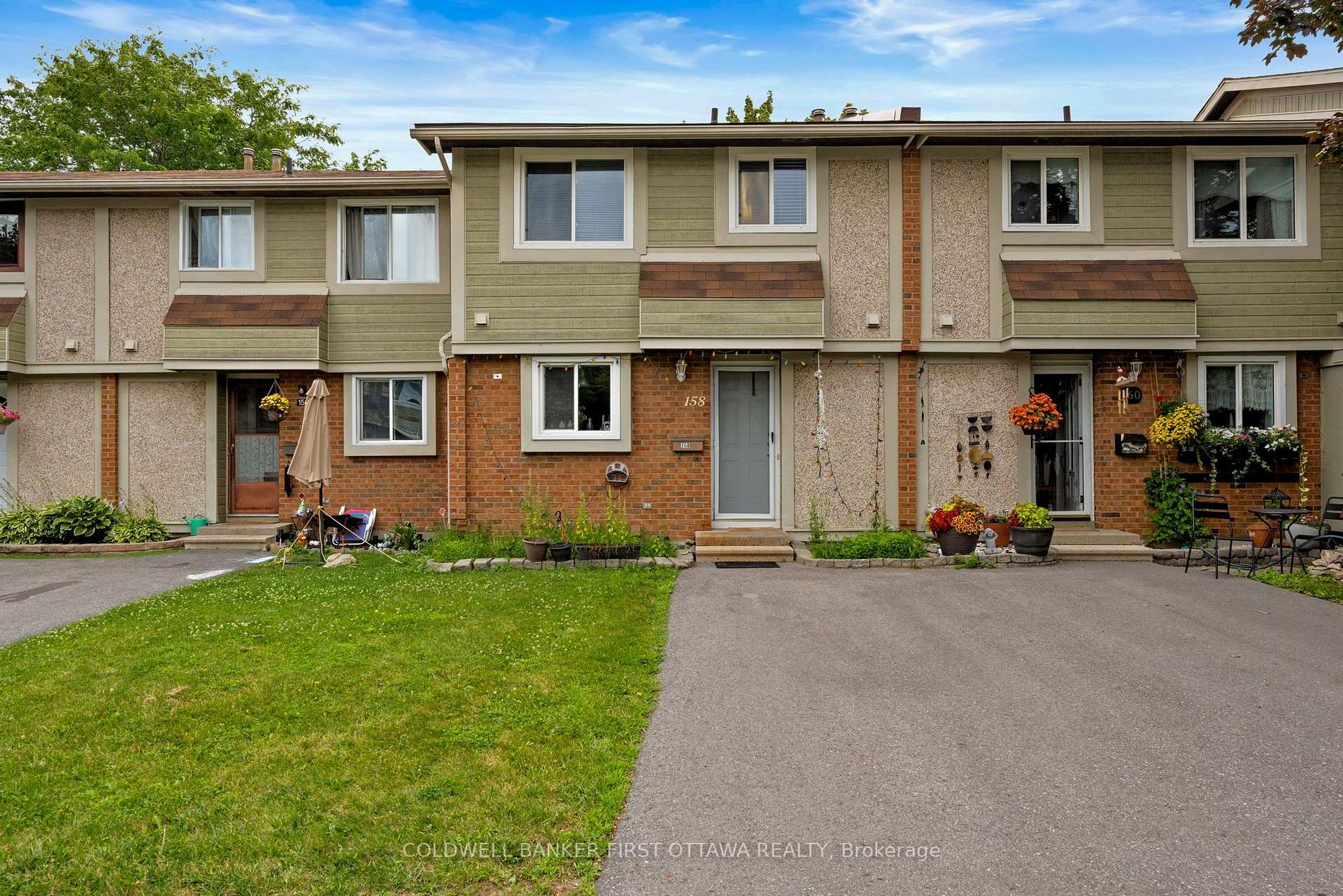 Photo 2 of Unit 19, 158 Barrow Crescent, Ottawa, Kanata - Katimavik — HOMEH