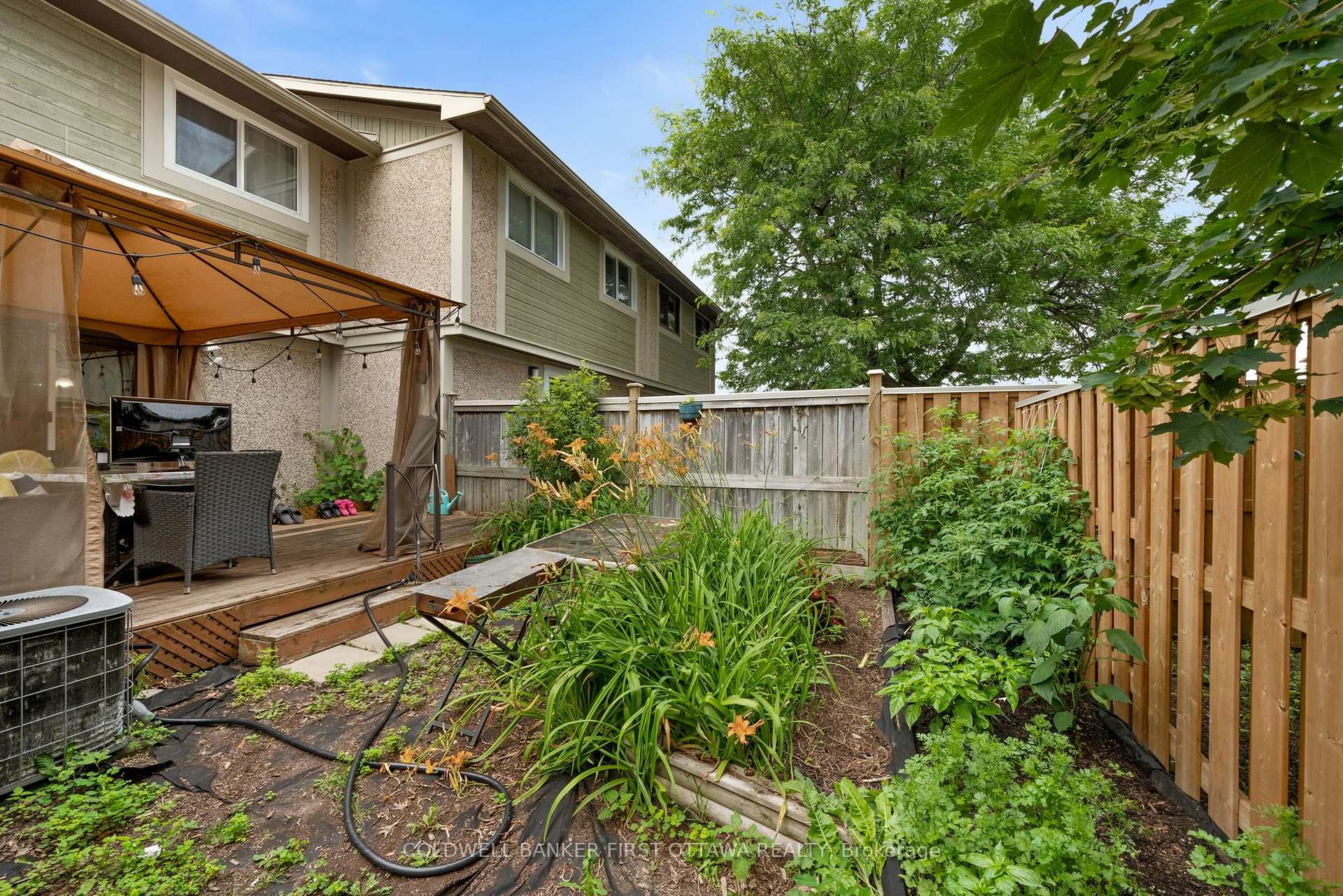 Photo 35 of Unit 19, 158 Barrow Crescent, Ottawa, Kanata - Katimavik — HOMEH