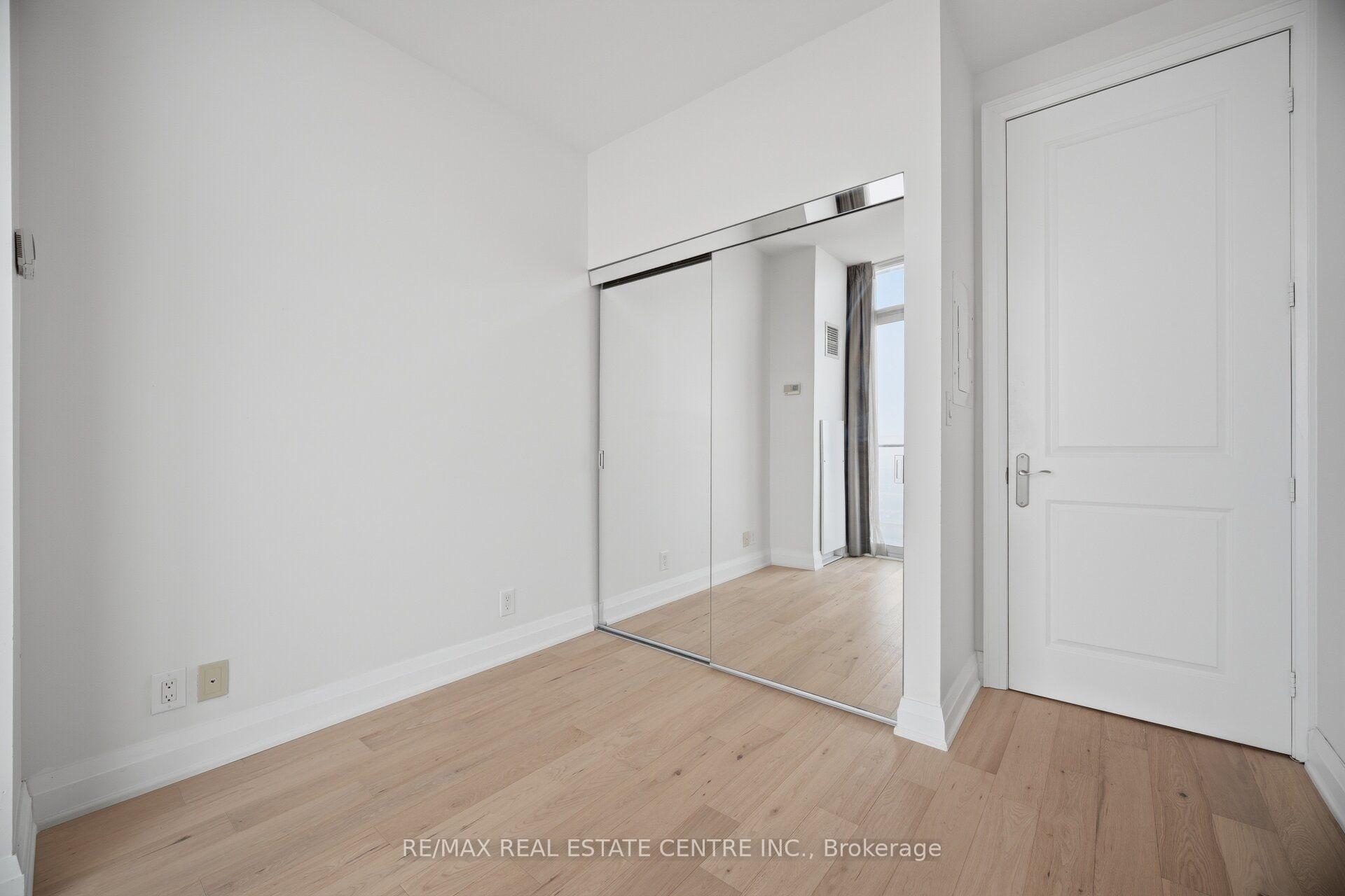 Photo 57 of Unit LPH8, 50 Absolute Avenue, Mississauga, City Centre — HOMEH