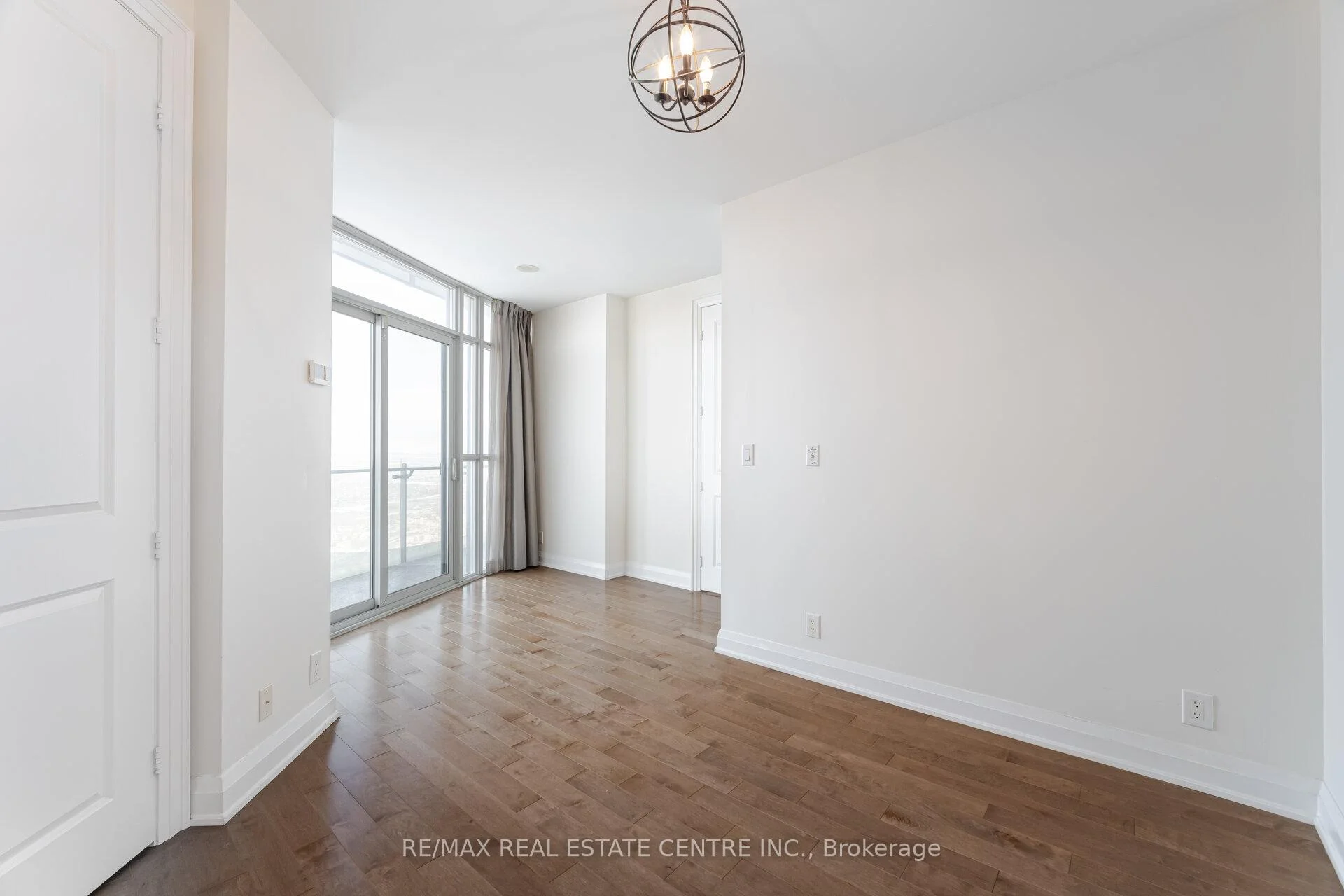 Photo 32 of Unit LPH8, 50 Absolute Avenue, Mississauga, City Centre — HOMEH