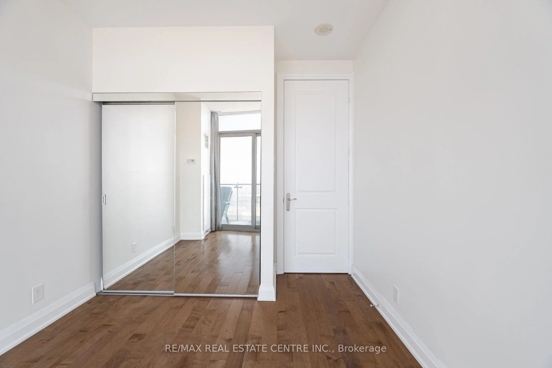 Photo 40 of Unit LPH8, 50 Absolute Avenue, Mississauga, City Centre — HOMEH