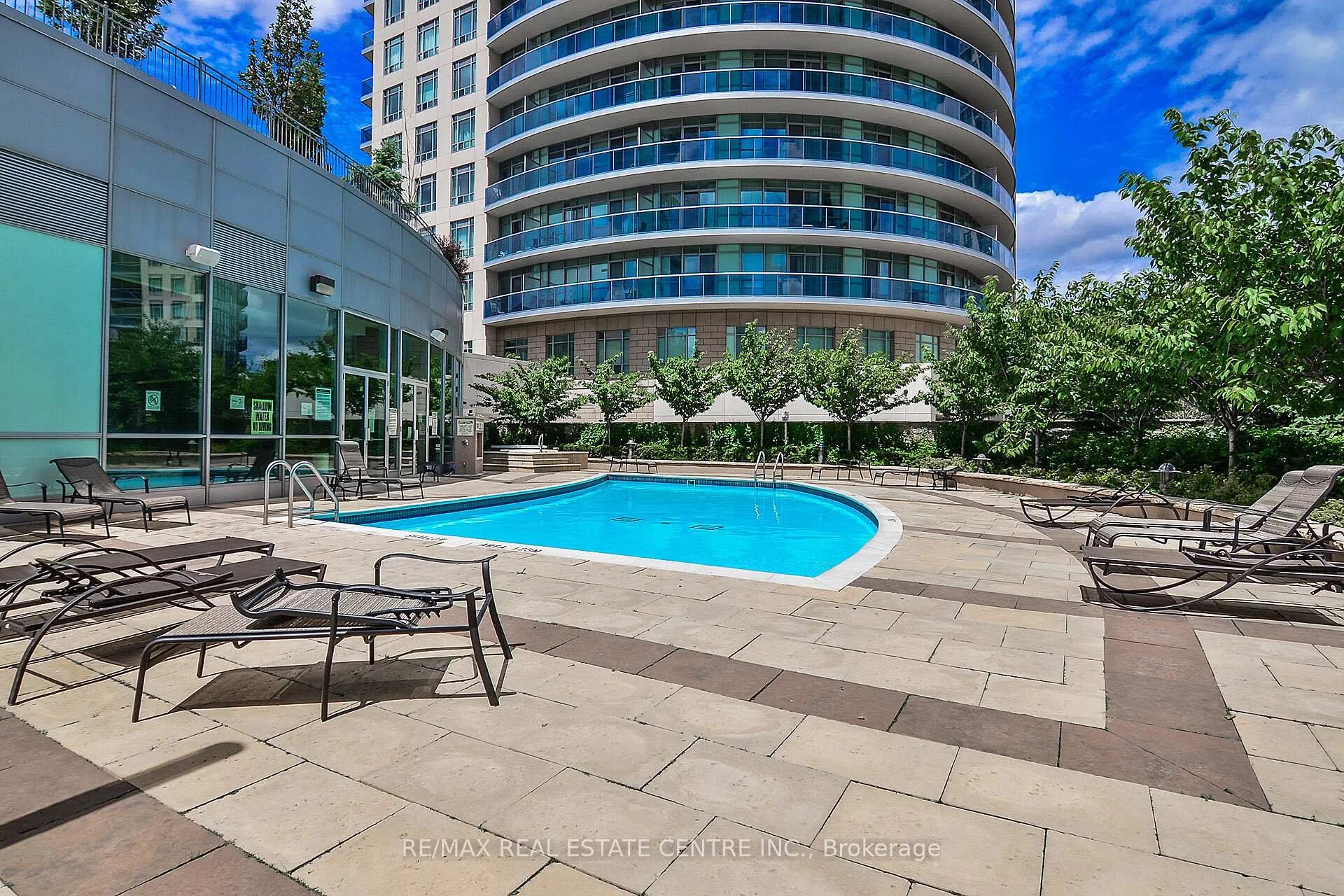 Photo 69 of Unit LPH8, 50 Absolute Avenue, Mississauga, City Centre — HOMEH