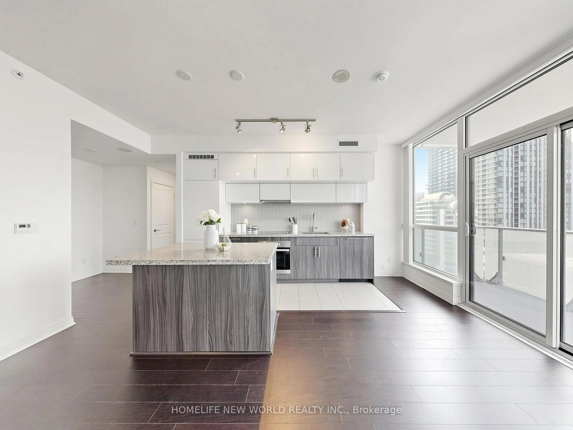 Photo 1 of Unit 1901, 8 Mercer Street, Toronto, Waterfront Communities — HOMEH