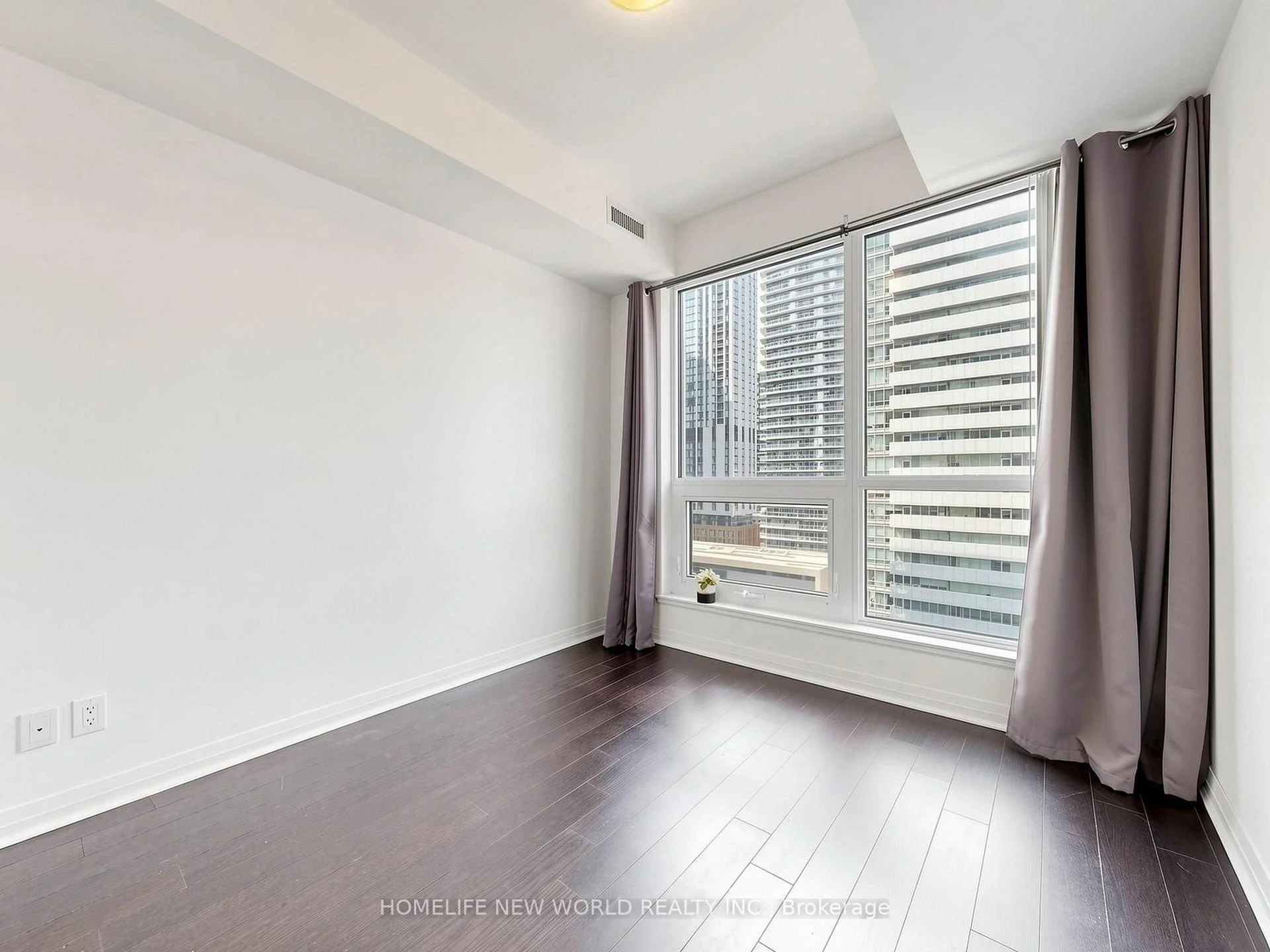 Photo 31 of Unit 1901, 8 Mercer Street, Toronto, Waterfront Communities — HOMEH