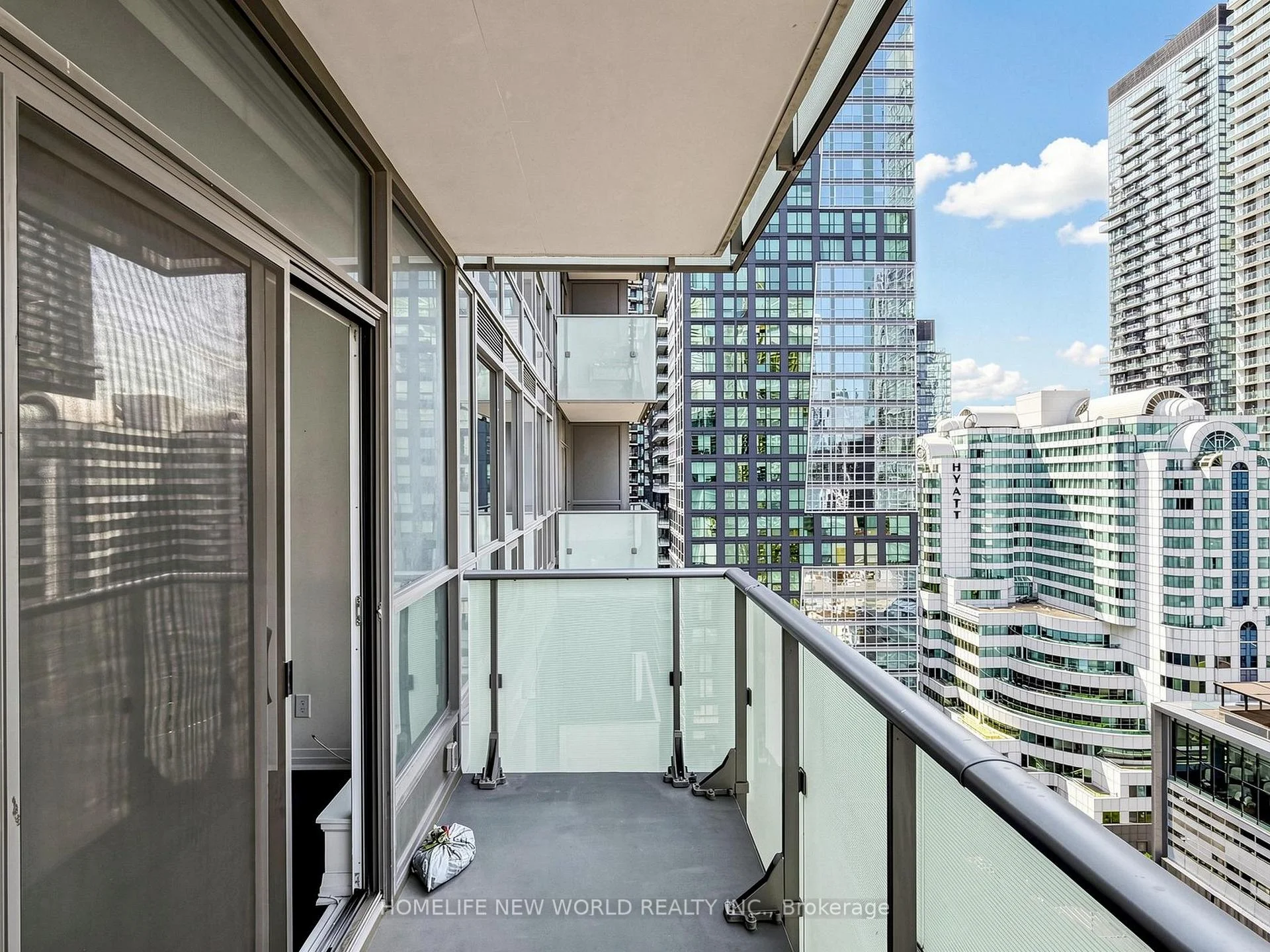 Photo 40 of Unit 1901, 8 Mercer Street, Toronto, Waterfront Communities — HOMEH