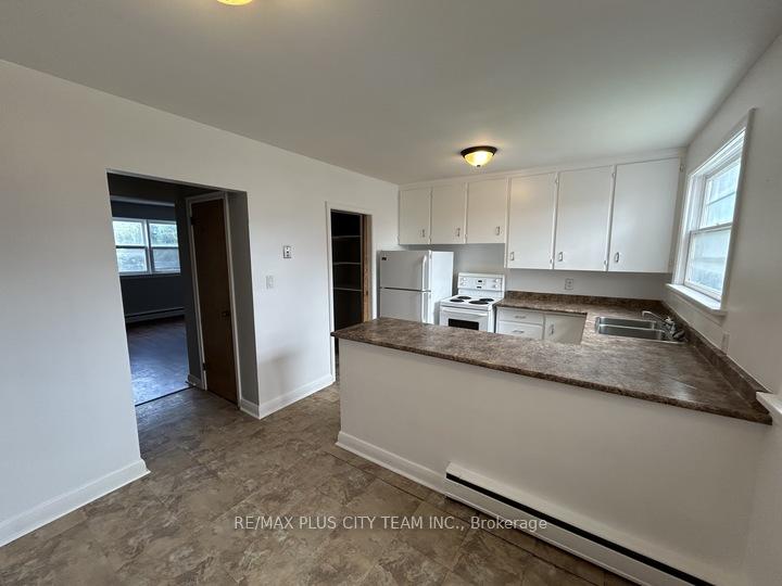 Photo 3 of Unit 01, 399 Elmgrove Avenue, Oshawa, Vanier — HOMEH