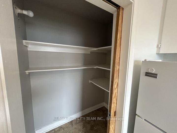 Photo 4 of Unit 01, 399 Elmgrove Avenue, Oshawa, Vanier — HOMEH