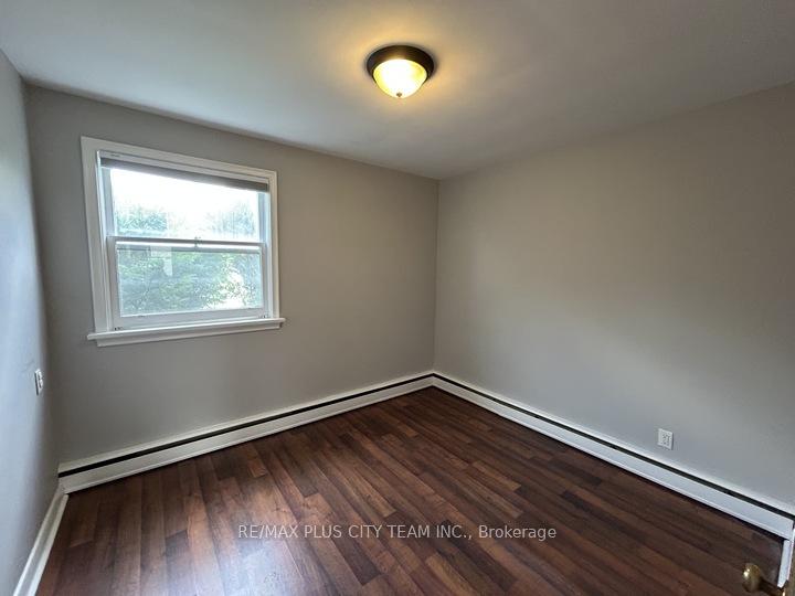 Photo 5 of Unit 01, 399 Elmgrove Avenue, Oshawa, Vanier — HOMEH