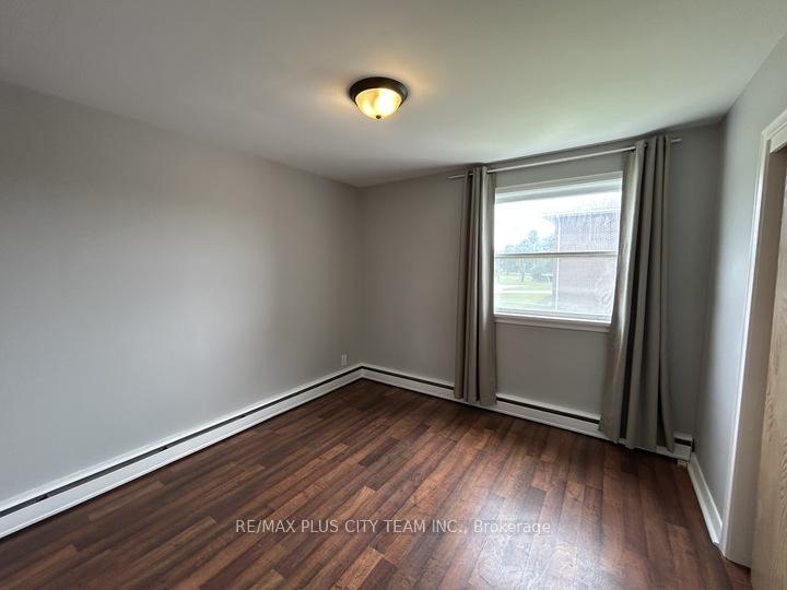 Photo 6 of Unit 01, 399 Elmgrove Avenue, Oshawa, Vanier — HOMEH
