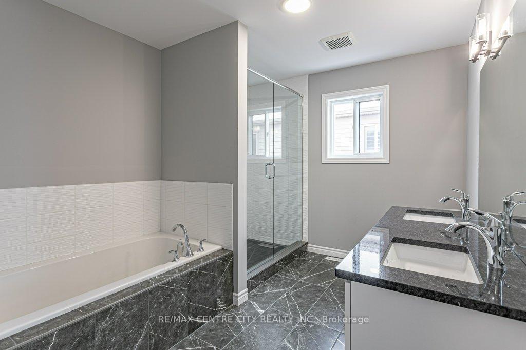 Photo 20 of 1596 Noah Bend, London, North I — HOMEH