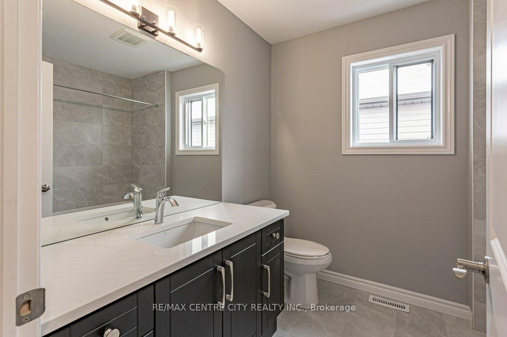 Photo 25 of 1596 Noah Bend, London, North I — HOMEH