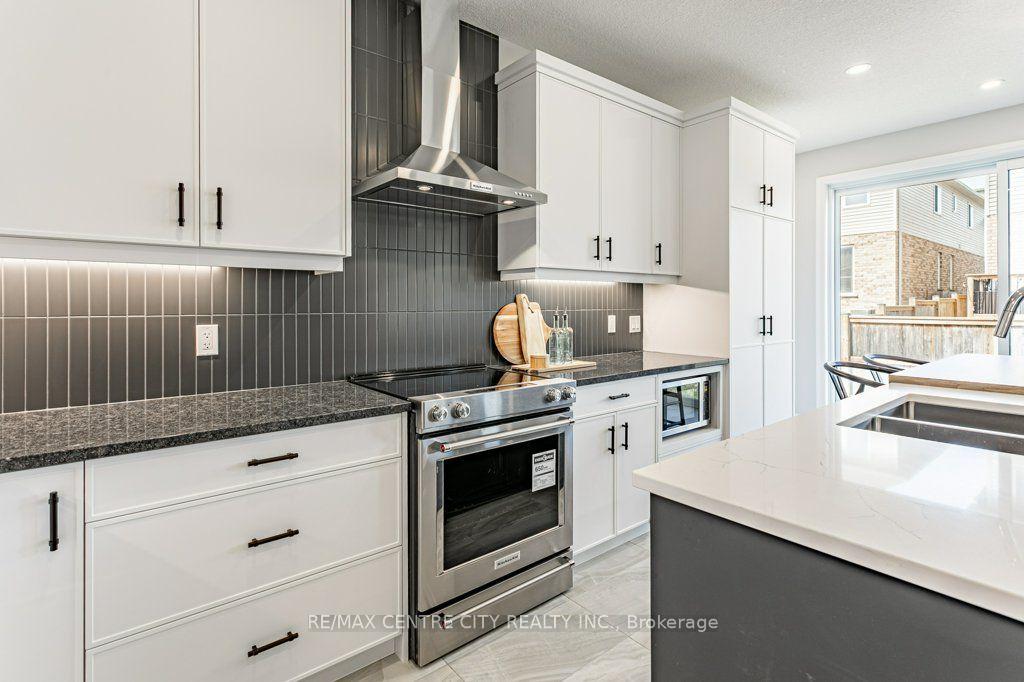 Photo 22 of 1605 Noah Bend, London, North I — HOMEH