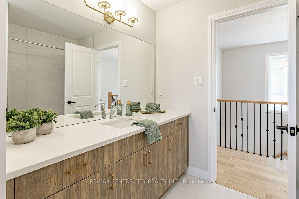Photo 29 of 1605 Noah Bend, London, North I — HOMEH