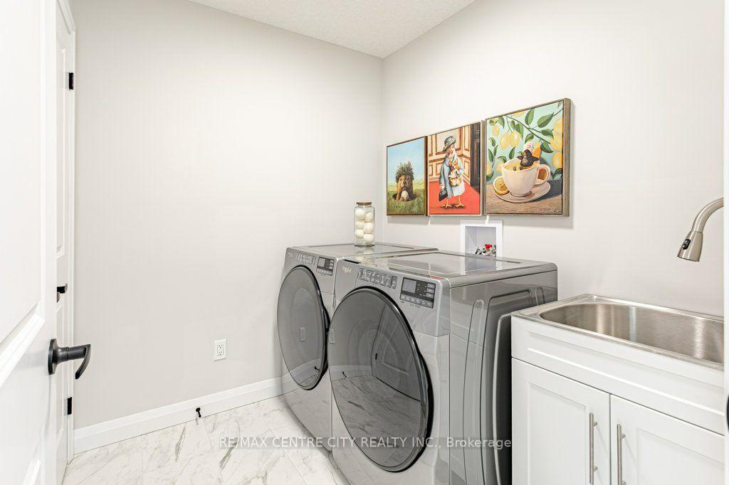 Photo 33 of 1605 Noah Bend, London, North I — HOMEH