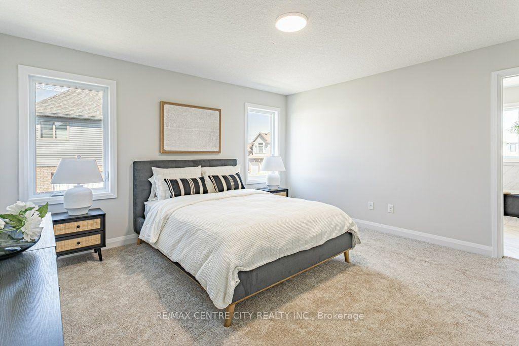 Photo 35 of 1605 Noah Bend, London, North I — HOMEH