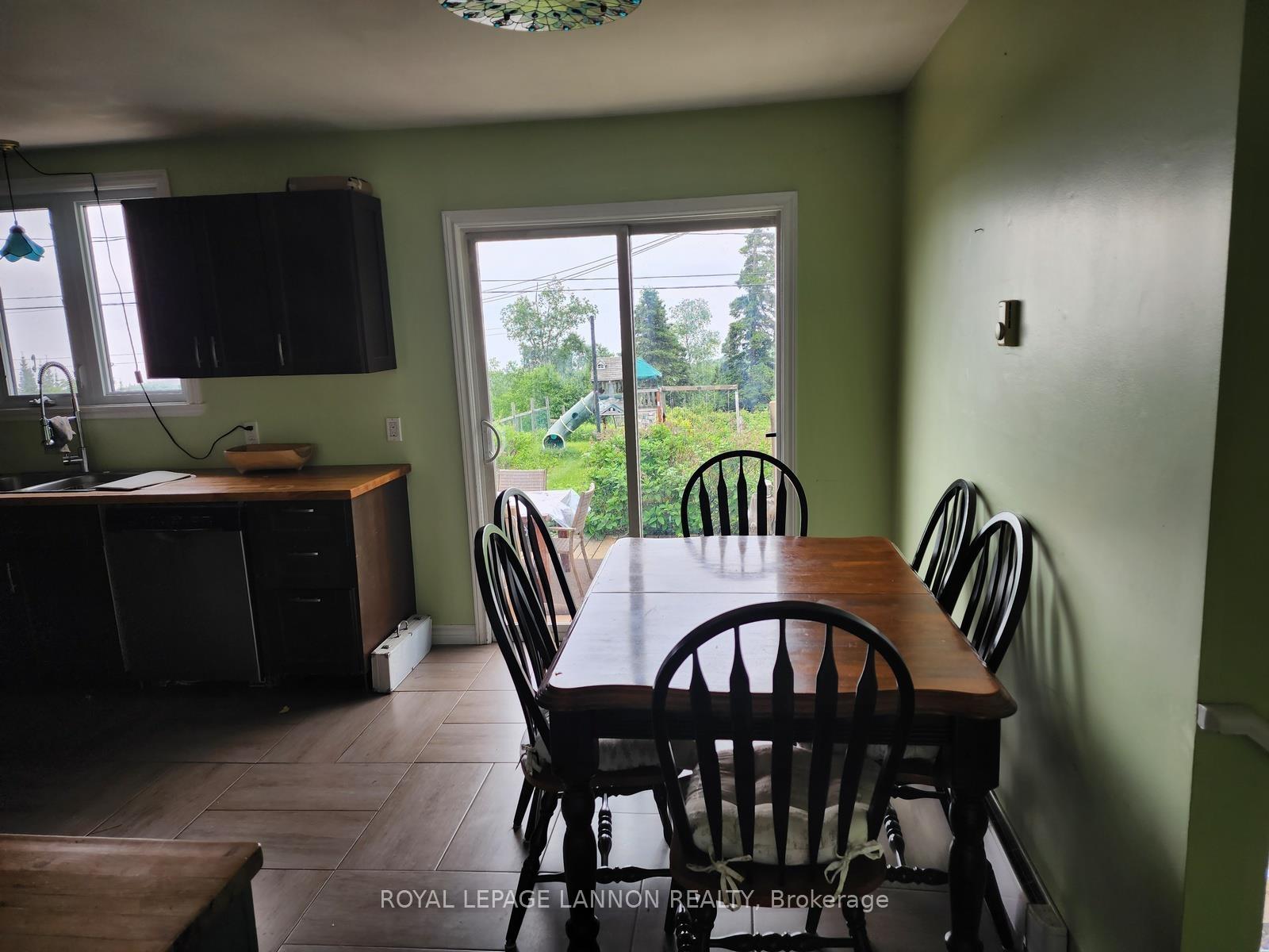 Photo 4 of 94 Lakeview Drive, Terrace Bay, TB-92 — HOMEH