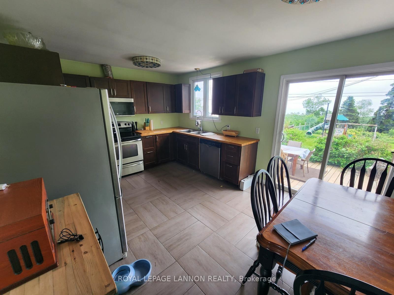 Photo 14 of 94 Lakeview Drive, Terrace Bay, TB-92 — HOMEH