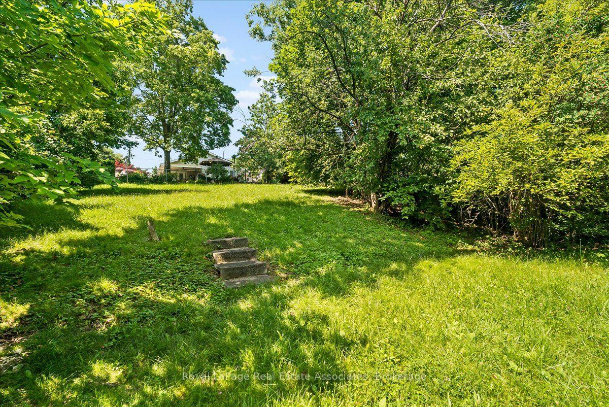 Photo 22 of 132 Vista Boulevard, Mississauga, Streetsville — HOMEH