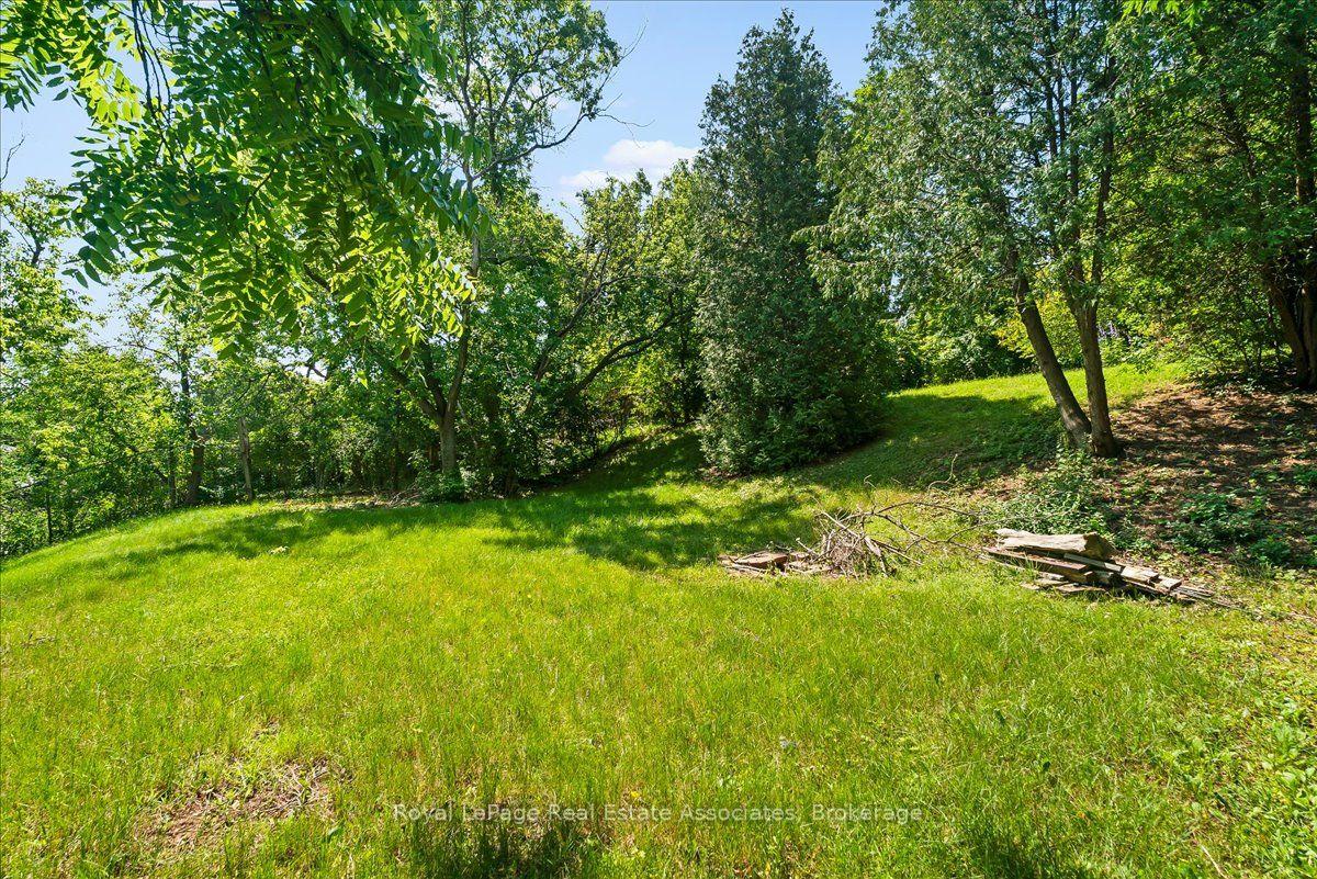 Photo 23 of 132 Vista Boulevard, Mississauga, Streetsville — HOMEH