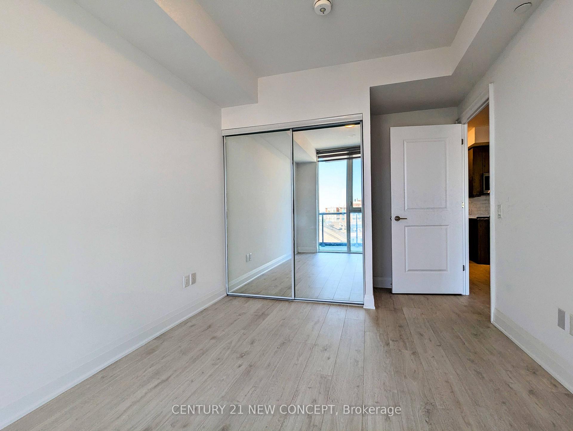 Photo 12 of Unit 804, 10 Gatineau Drive, Vaughan, Beverley Glen — HOMEH