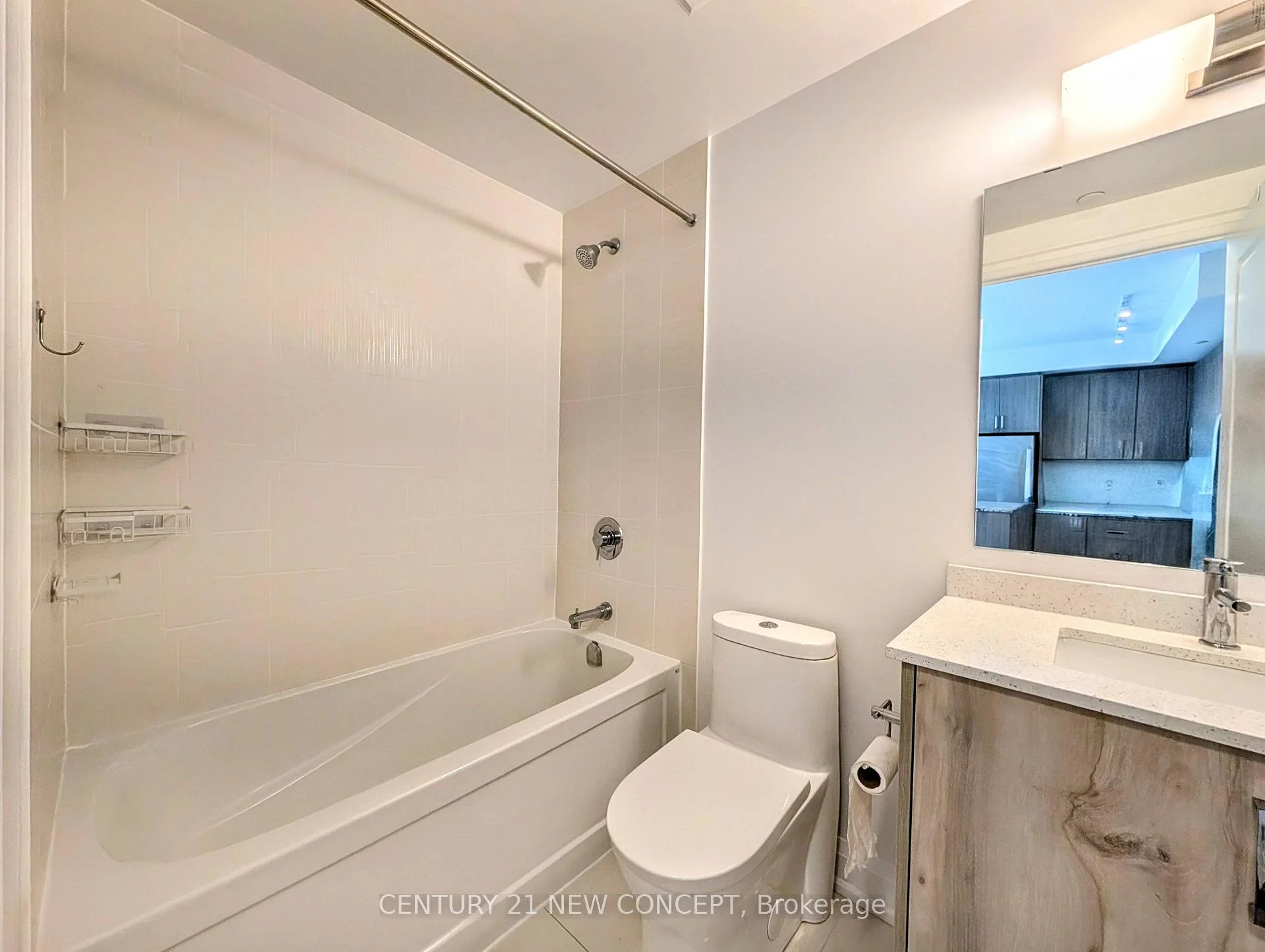 Photo 13 of Unit 804, 10 Gatineau Drive, Vaughan, Beverley Glen — HOMEH