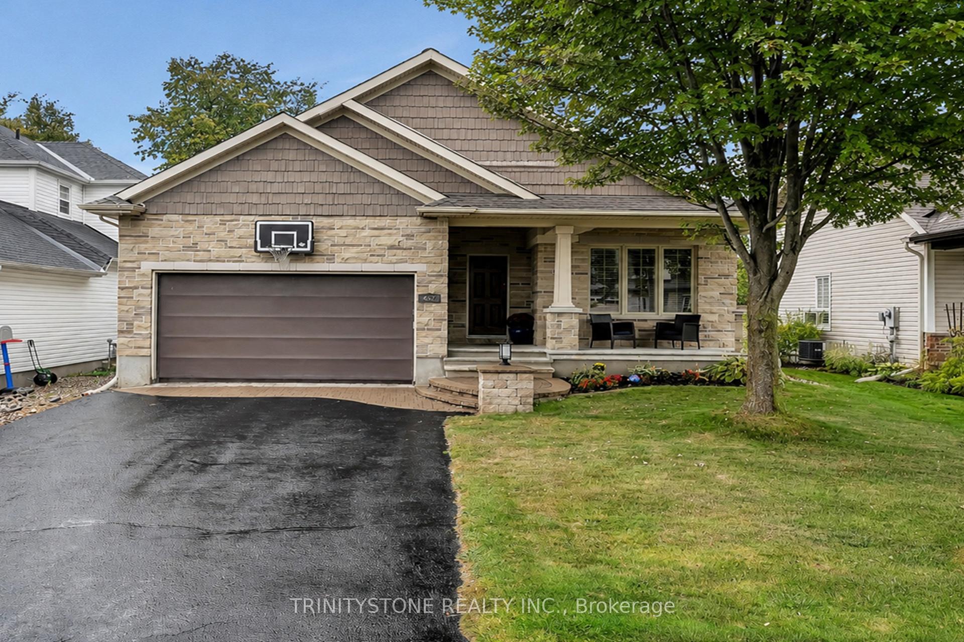 Photo 2 of 452 Landswood Way, Ottawa, Stittsville (South) — HOMEH