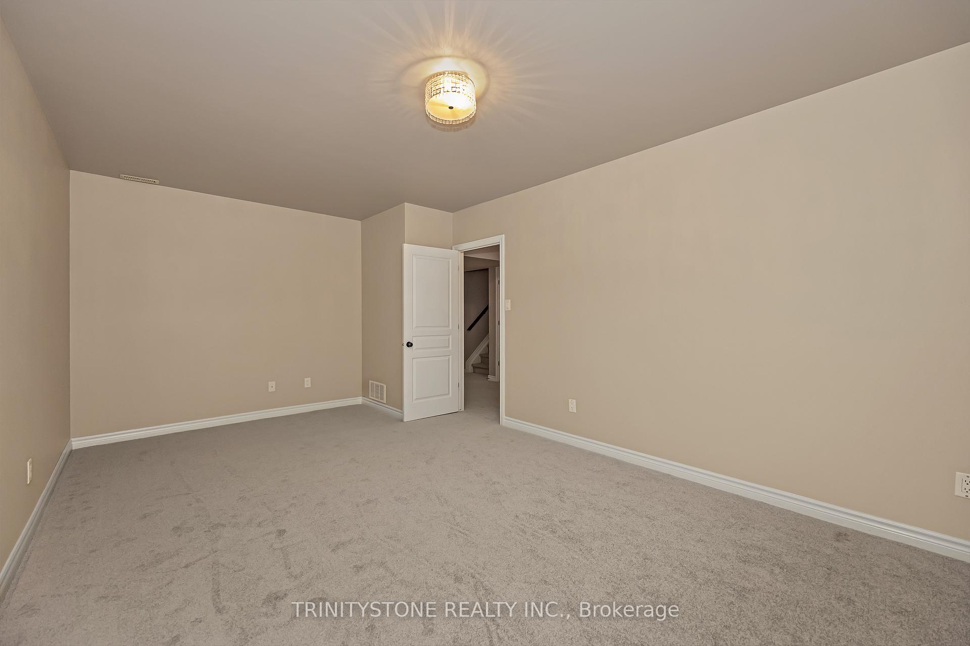 Photo 42 of 452 Landswood Way, Ottawa, Stittsville (South) — HOMEH