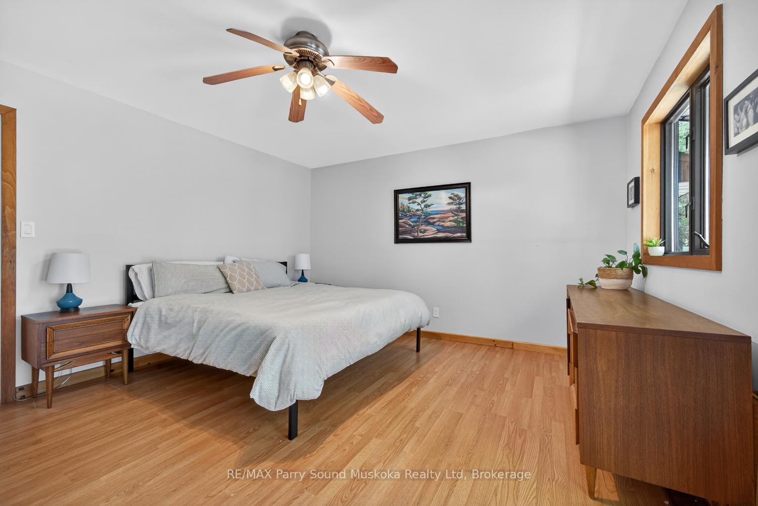 Photo 19 of 34 Silver Point Drive, Seguin — HOMEH