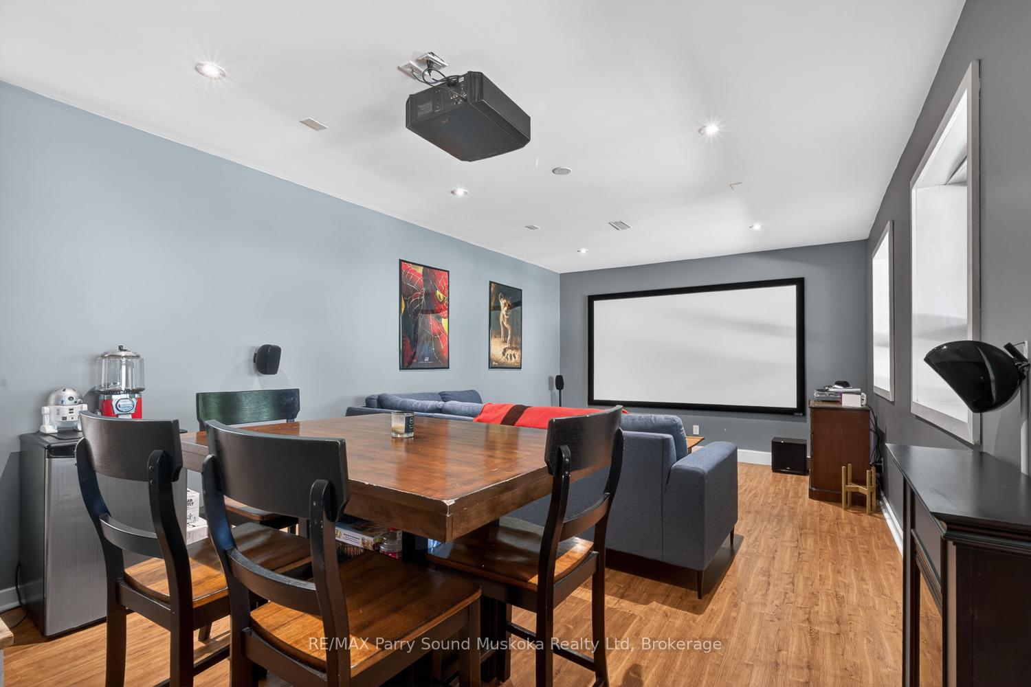 Photo 32 of 34 Silver Point Drive, Seguin — HOMEH