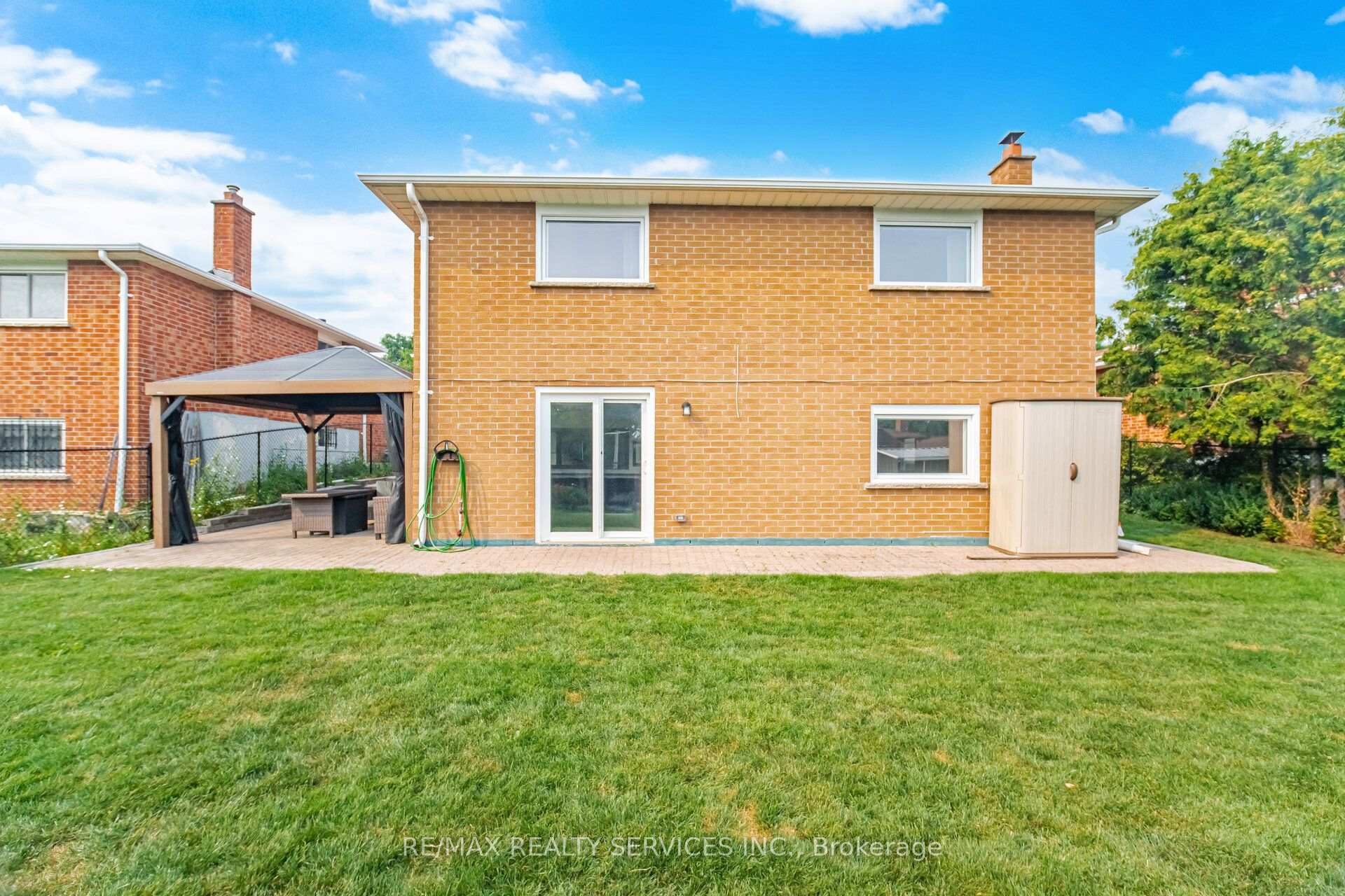 Photo 46 of 20 Malcolm Crescent, Brampton, Central Park — HOMEH